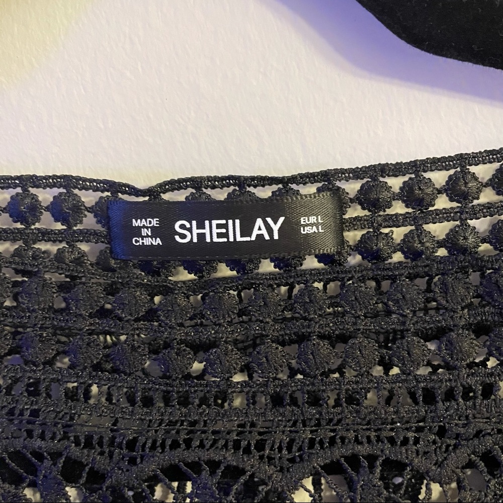 Top - Picture 3 of 3